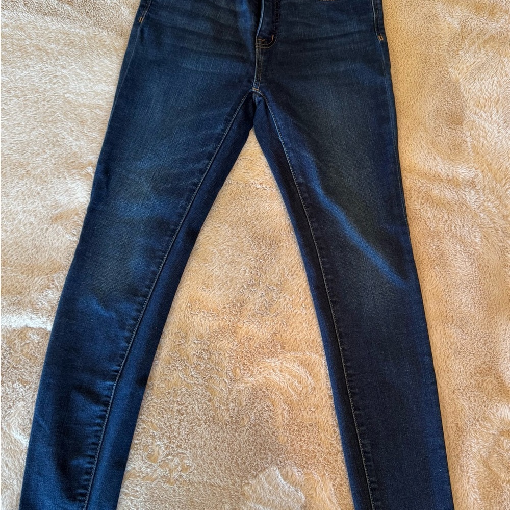 Madewell 9” mid rise skinny size 26